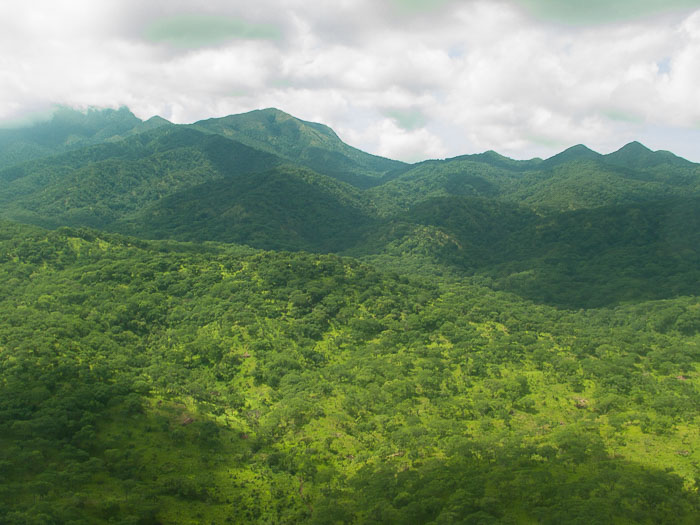 Mahale montagnes vue avion 1000335